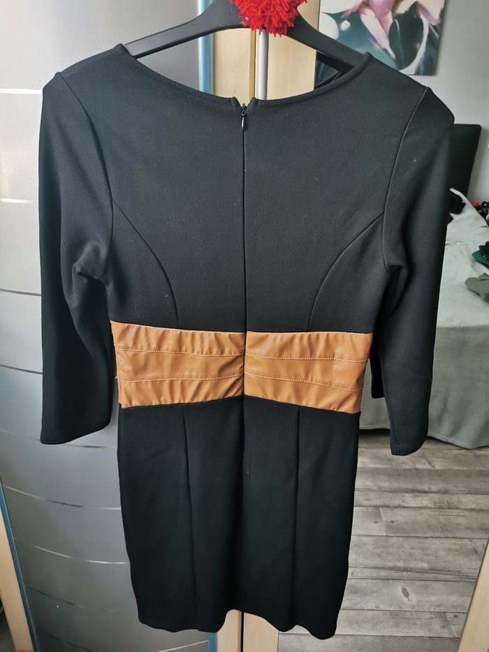 Robe 36 - photo numéro 2