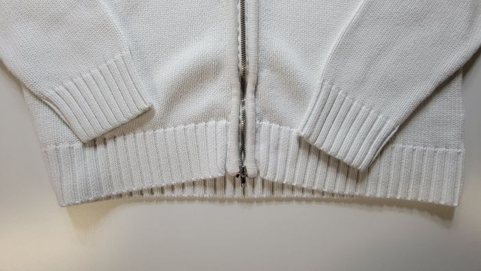 Sweat zippé blanc Chaps – Taille L – excellent état – logo brodé - photo numéro 4