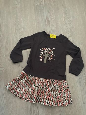 Robe 23 mois 2 ans Neuve