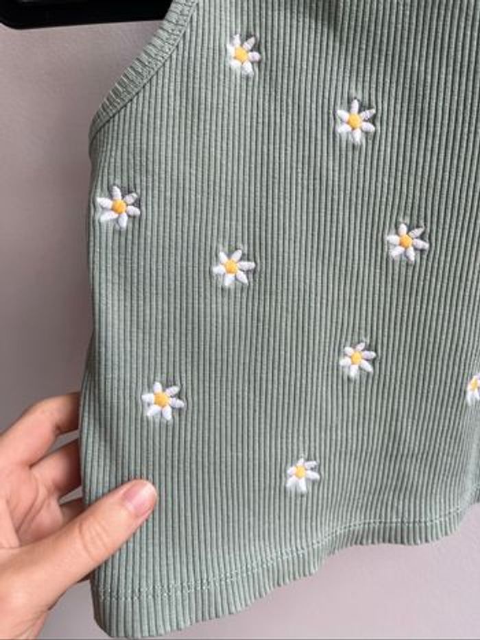 Top Zara fleurs 9 ans - photo numéro 2