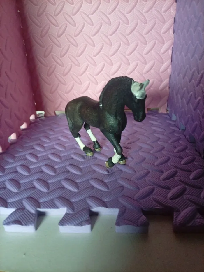 Cheval Schleich noir - photo numéro 2