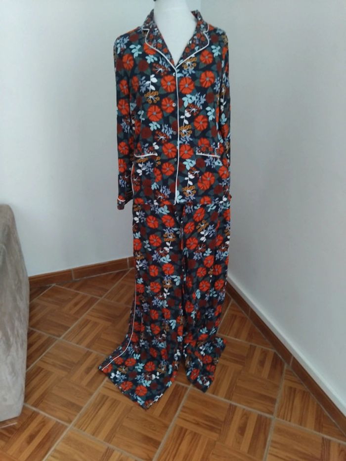 Pyjamas monoprix t38/40 100%viscose - photo numéro 4