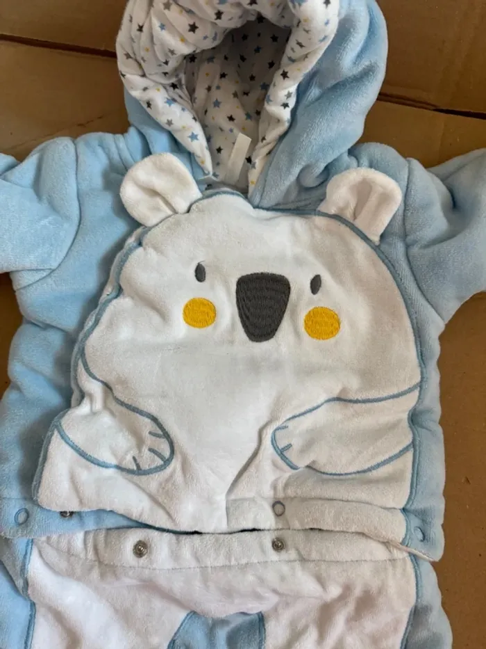 Combinaison chaîne bébé 1 mois - photo numéro 2