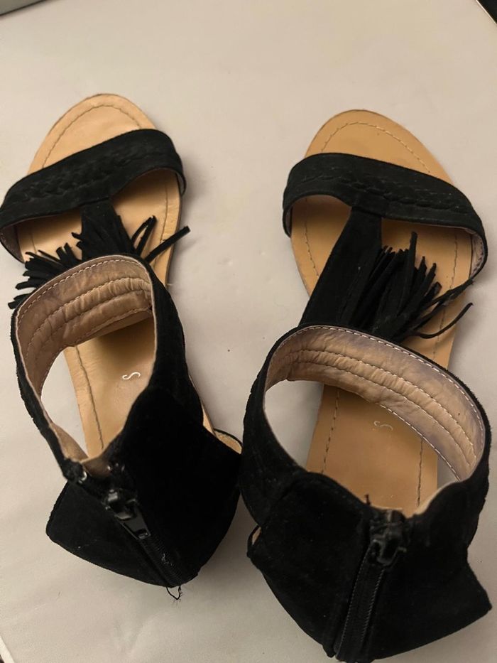 Chaussures d’été ouvertes – Très bon état ! - photo numéro 2