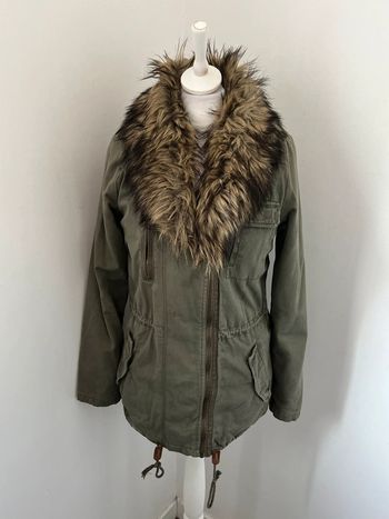 Veste parka kaki fausse fourrure H&M XS