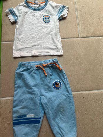 Ensemble tee shirt pantalon Mickey 18 mois