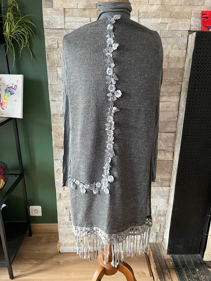 Écharpe grise - photo numéro 3