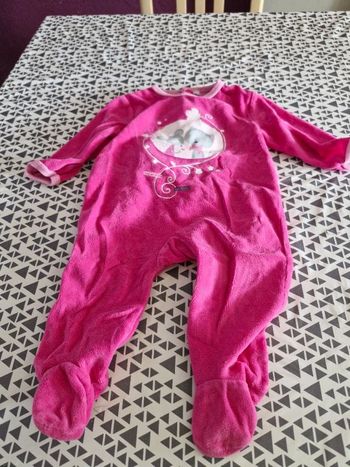 Pyjama taille 6 mois