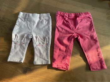 2 pantalons 6 mois