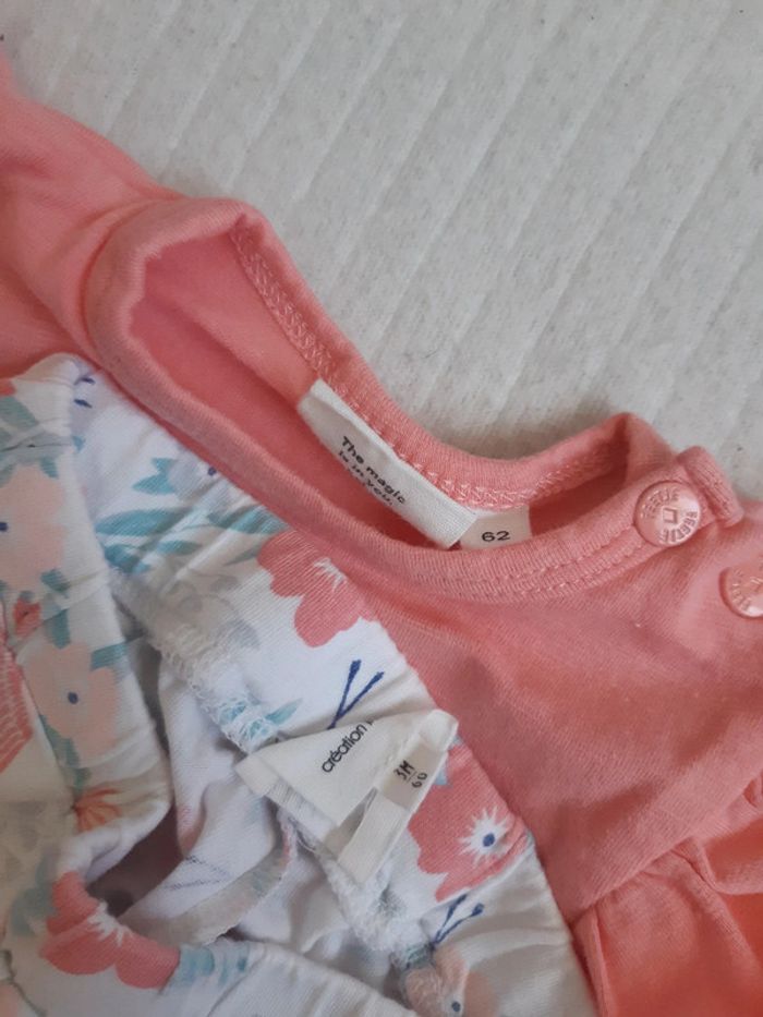 Tenue haut rose et short 3 mois - photo numéro 4