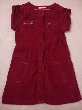 Robe Okaïdi 4 ans (réf perso F-P19)(familleac72)