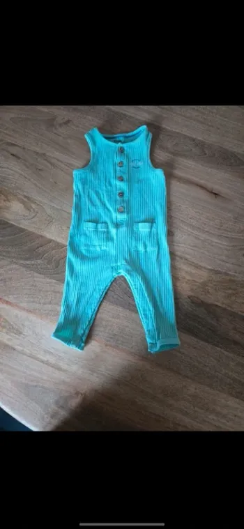 Combinaison bébé 9mois