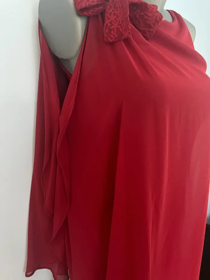 Robe courte Naf Naf couleur bordeaux taille M – élégante, légère & féminine - photo numéro 3