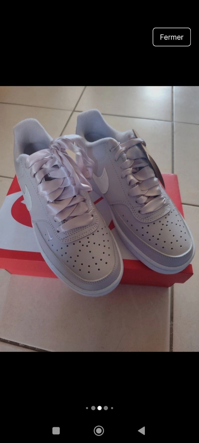 Basket Nike neuve - photo numéro 2