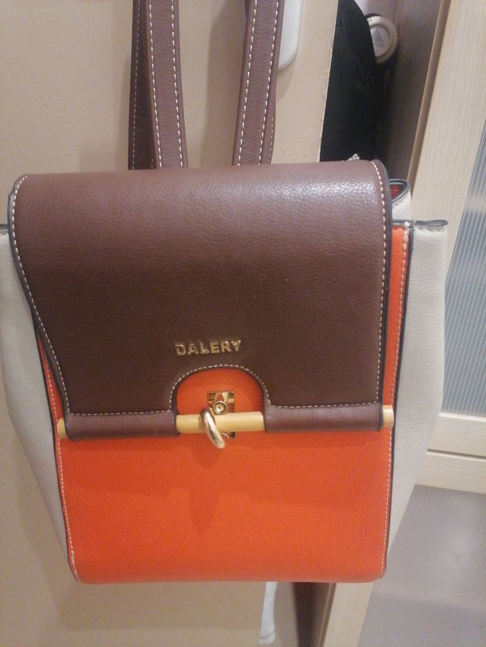 Sac à dos, véritable cuir main à lanière Dalery