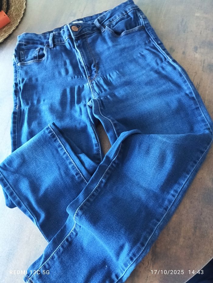 A vendre jean taille 40 - photo numéro 4