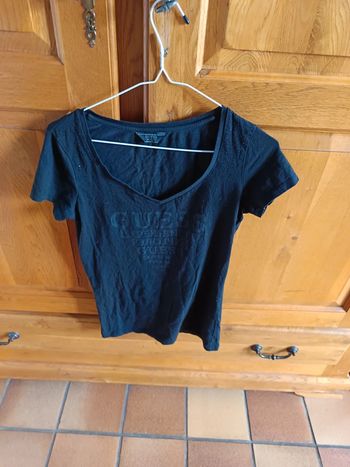 T-shirt guess