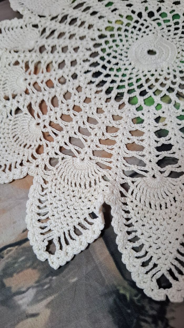 Napperon crochet motif fleur feuille écru blanc cassé vintage - photo numéro 4