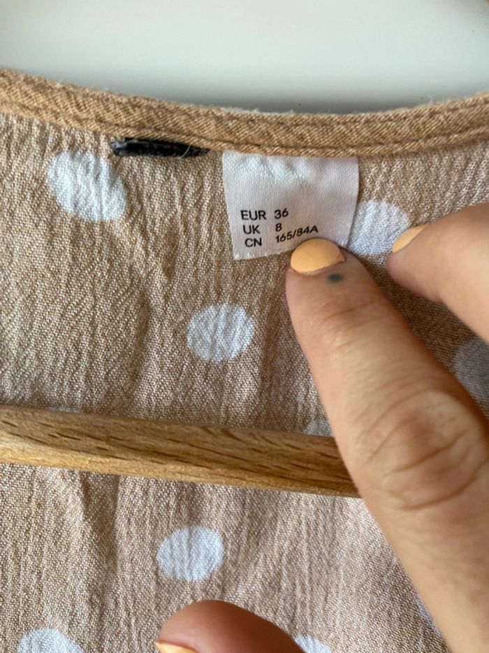 Robe à pois pin up vintage - photo numéro 2