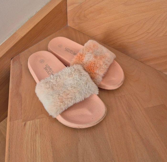 👧 Claquettes - photo numéro 2