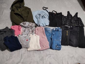 Lot de vêtements hivers 8 a s