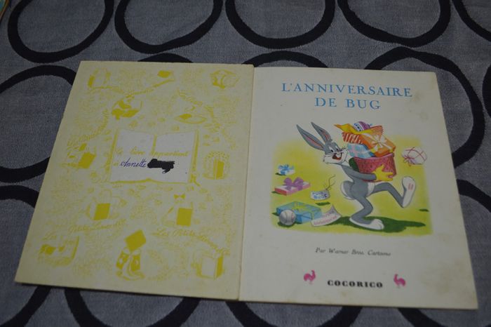 Livre L'anniversaire de Bug Un petit livre d'or - photo numéro 2