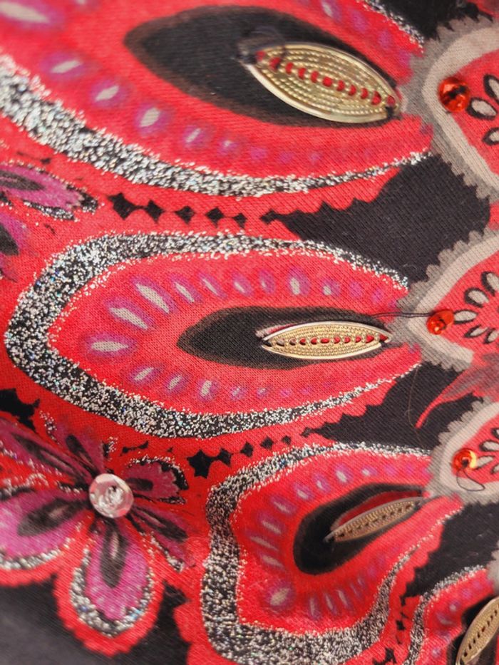 Superbe robe effet pull Desigual, Taille M (40), noite et rouge - photo numéro 14