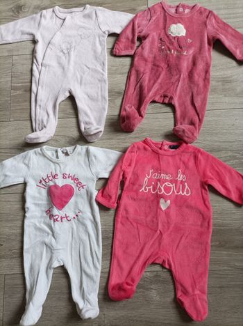 Lot de 4 pyjamas fille 1 mois