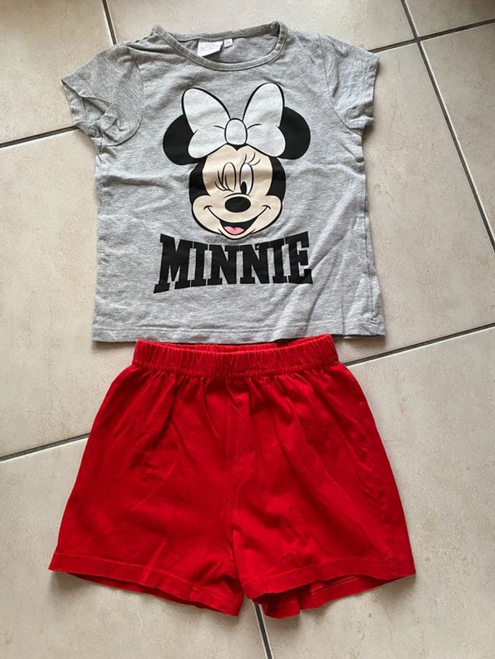 Pyjama short Minnie 4 ans - photo numéro 4