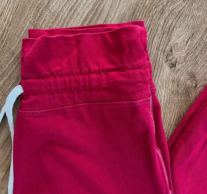 Pantalon de jogging fuschia Nike (brodé) pour fille, taille 12-13 ans (152/158 cm - photo numéro 7
