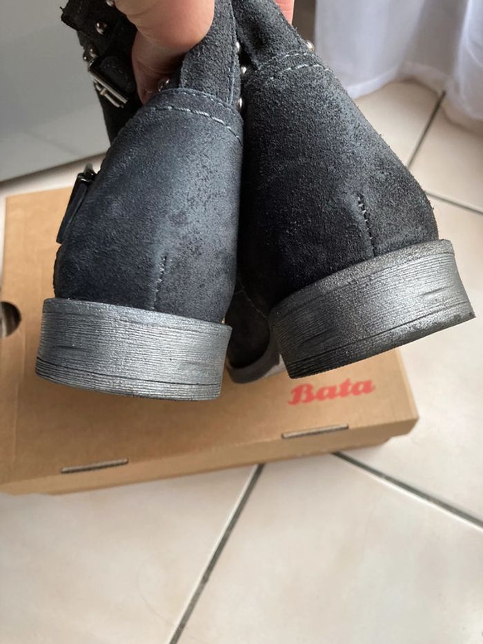 Neuves - bottines BATA nubuck grises 38 - photo numéro 8
