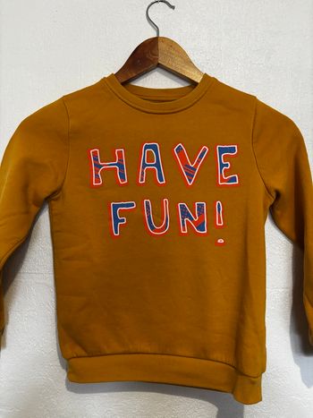 Sweat primark 7-8 ans