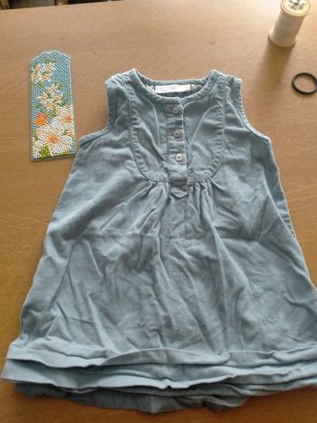 Robe 9/12 mois