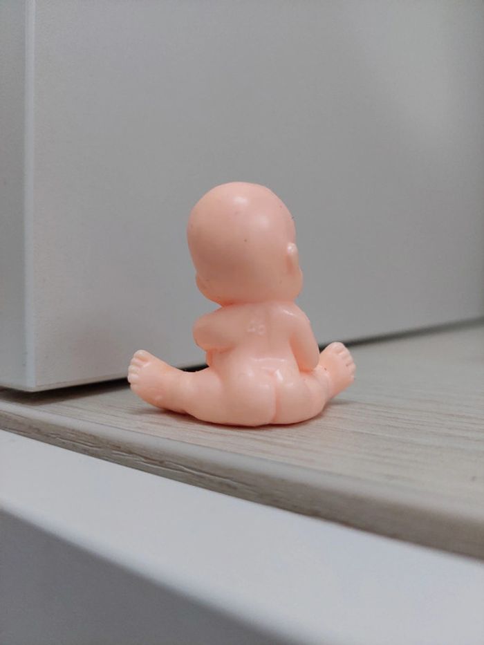 Figurine babies vintage n°46 - photo numéro 2