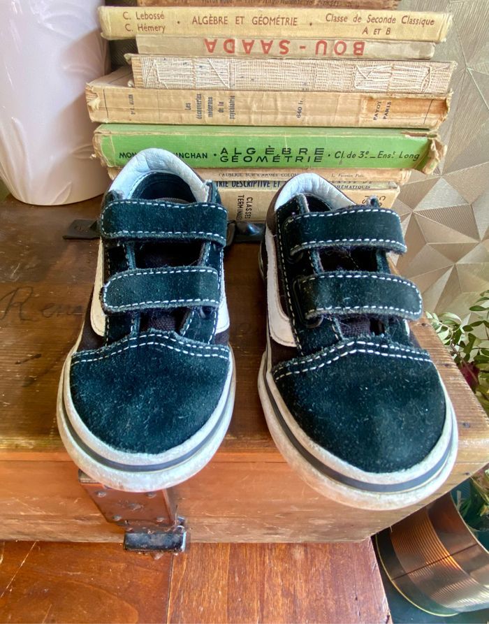 VAN’S NOIR mixte taille 22,5 scratch - photo numéro 2