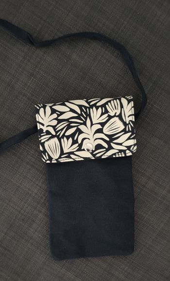 Pochette de téléphone portable imprimés fleuris