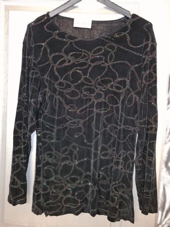 Haut manches longues taille 4 damart