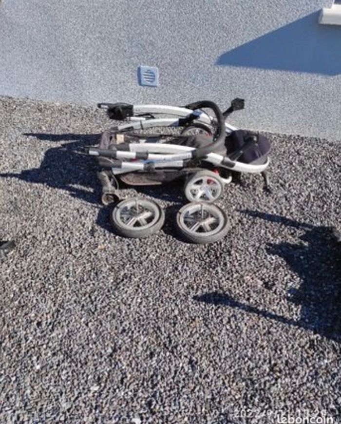 Poussette jumelle + bases isofix