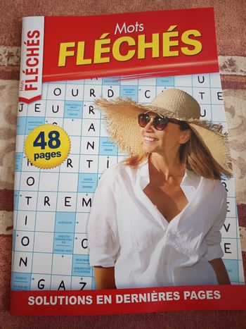 Livre cahier Mots fléchés