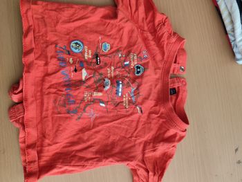 Vends lot tee shirt 9 mois