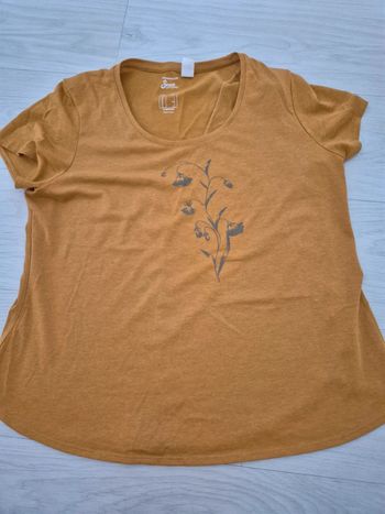 Tee-shirt Quechua taille L porté 1 fois comme neuf