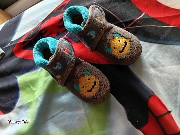 Chausson mixte isotoner