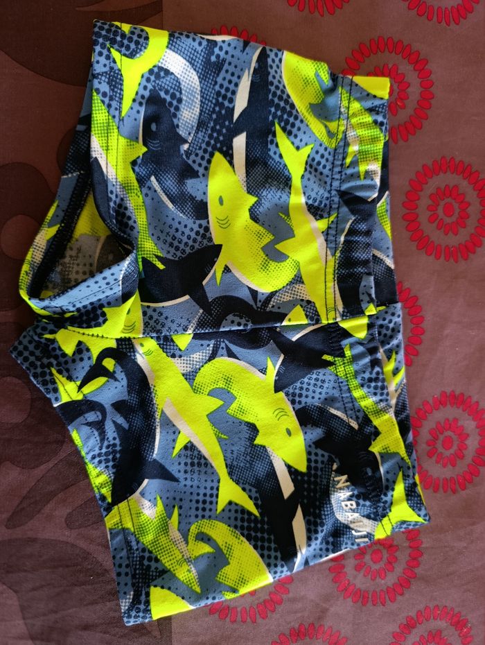 Maillot de bain 7-8 ans
