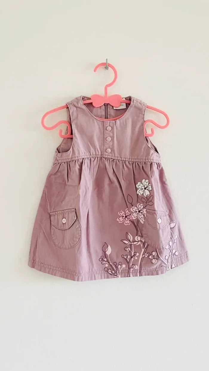 Robe sans marque