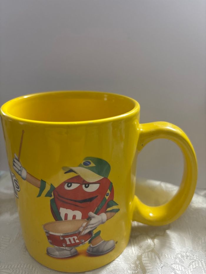 Mug M’M’S supporter Brésil. - photo numéro 1