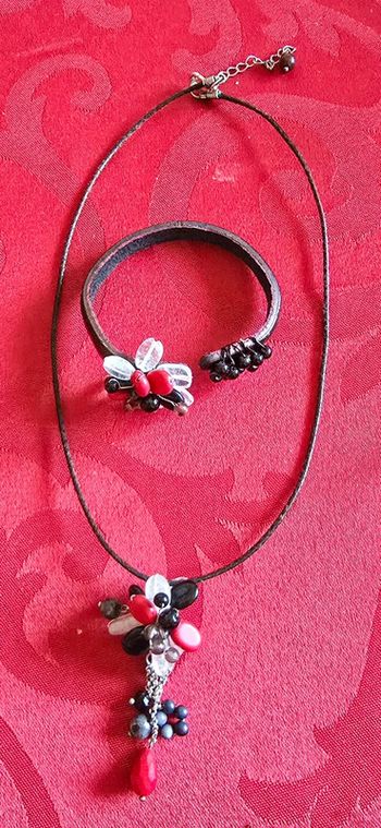 Collier et bracelet
