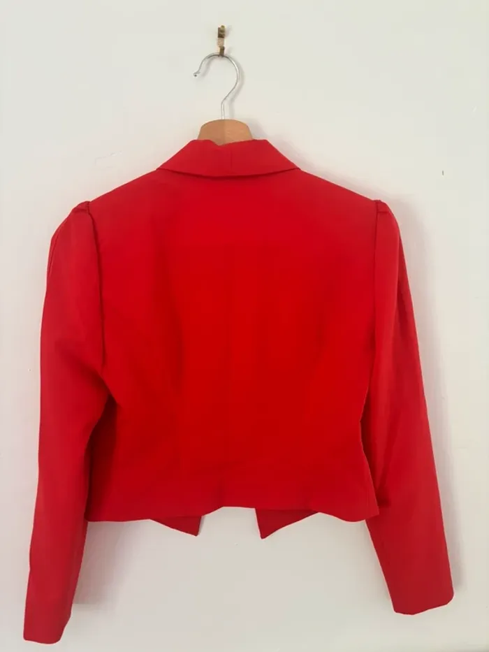 Veste rouge Naf Naf taille 34 - photo numéro 2