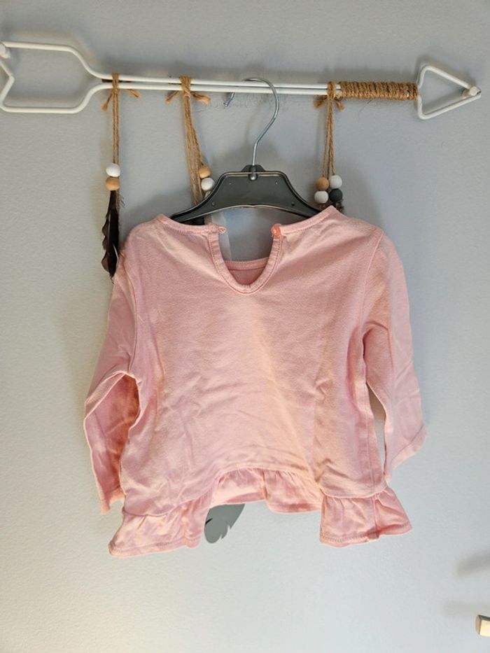 Tee shirt 6 mois - photo numéro 2