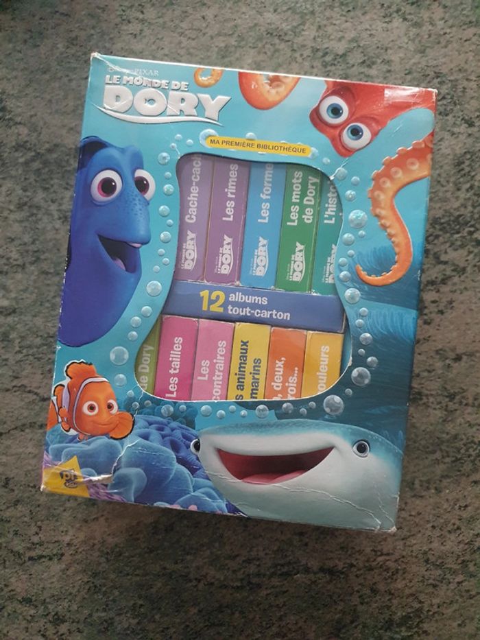 Ma 1ere bibliothèque "le monde de dory" - photo numéro 2