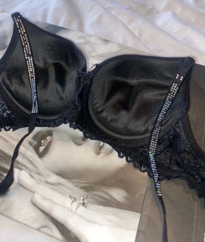 Soutien gorge - photo numéro 4